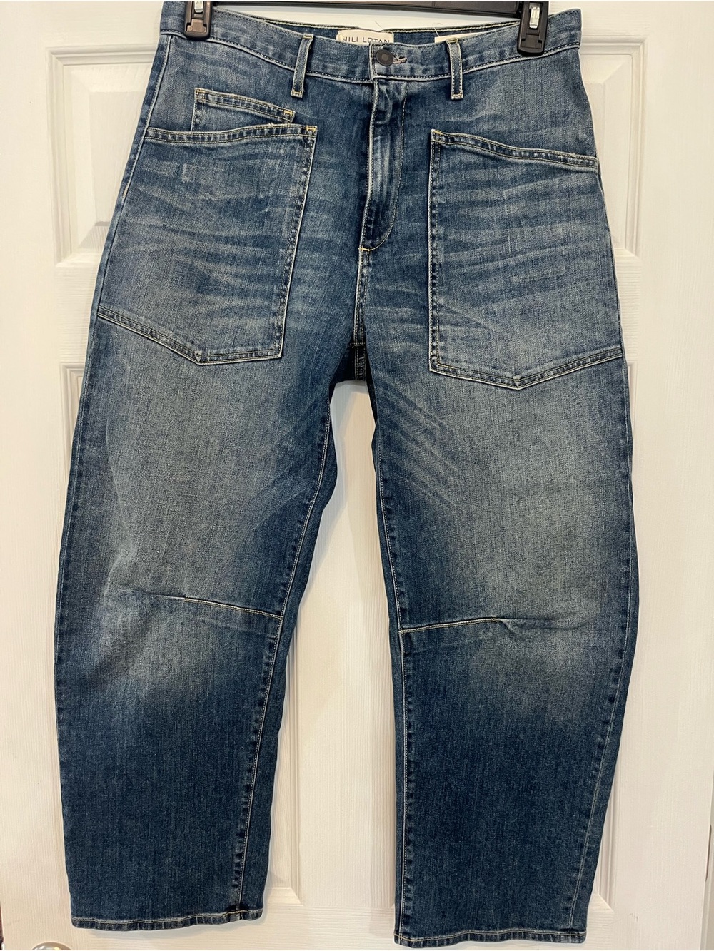 Nili Lotan Shon Jeans Size 28 Classic Wash Barrel Leg Bow Leg Made in USA